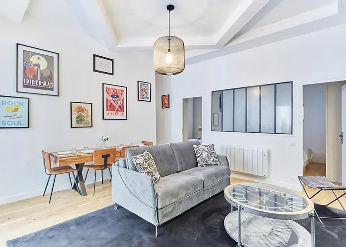 Apartment Loft Pere Lachaise By Studio Prestige